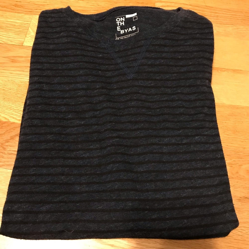 Black and blue marled long sleeve